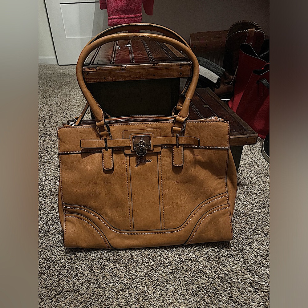 Guess Bag With Tons Of Storage - image 1
